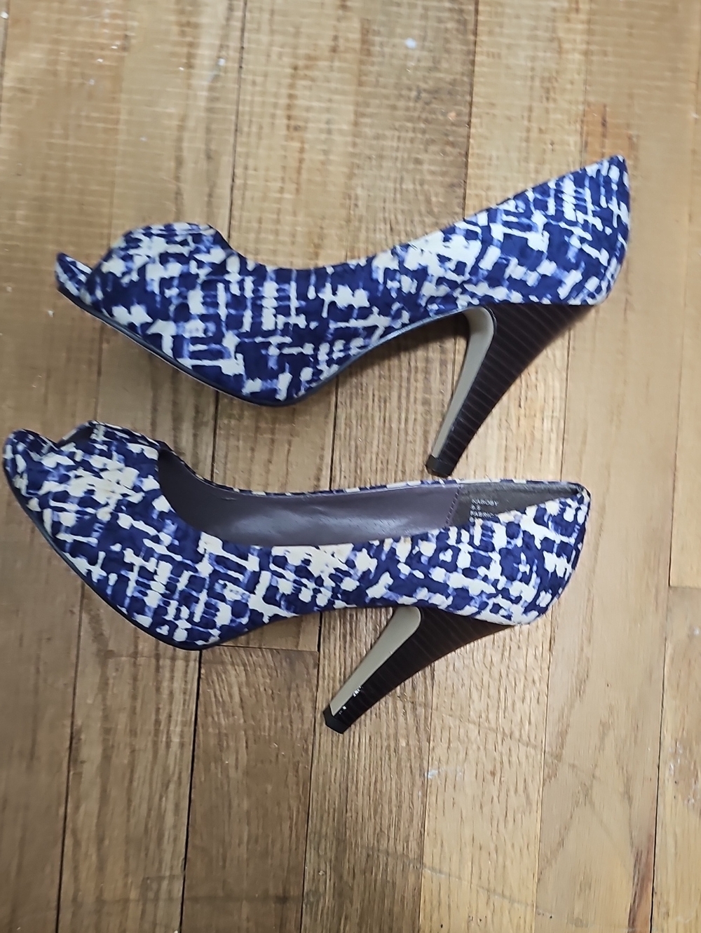 maddden girl.   Women's Navy & White Printed Peep-Toe Heels